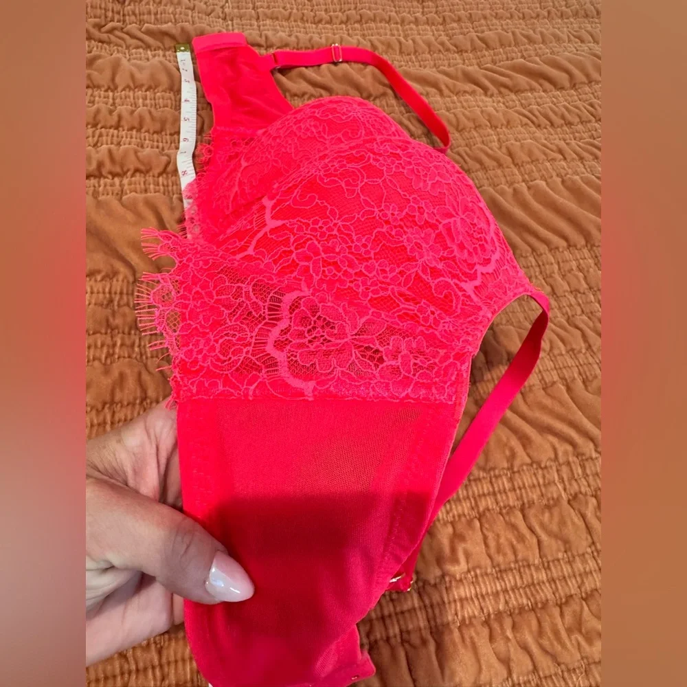 Victoria's Secret Dream Angels Lined Demi Lace Bra Bright Coral - 36 DDD/F